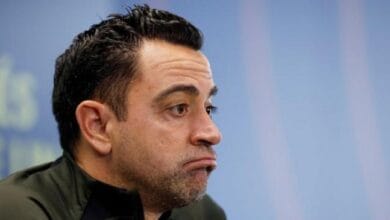 برشلونة يعلن إقالة تشافي هيرنانديز من تدريب النادي الكتالوني برشلونة يعلن إقالة تشافي هيرنانديز وتعيين هانزي فليك مرشحاً لخلافته