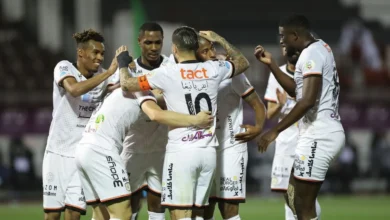 مباراة الشباب والفتح في الدوري السعودي